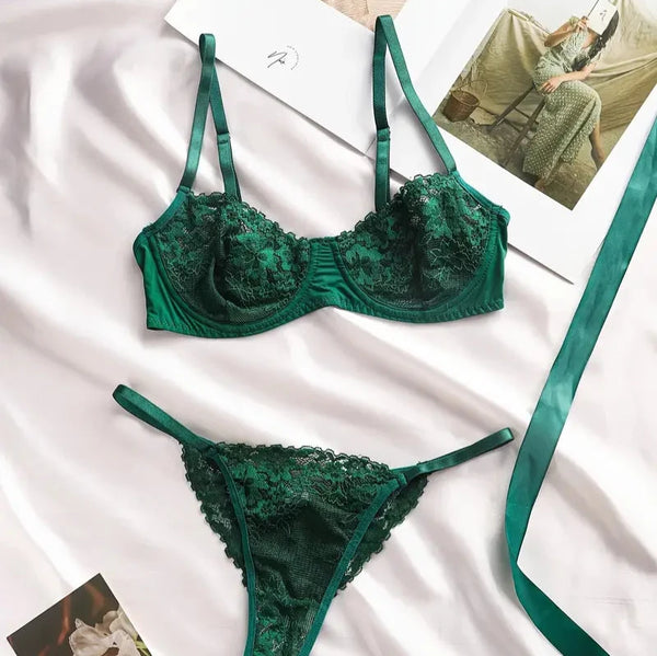 Sexy and Elegant Ladies' Sexy Lingerie Set